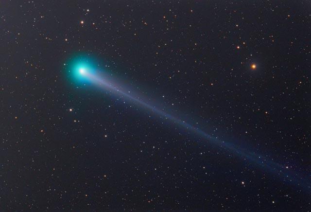 Komet Lovejoy C/2013 R1 auf dem Weg