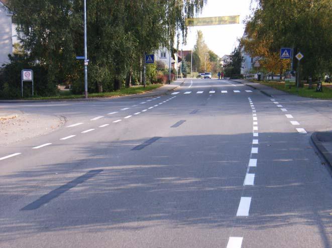 Die Verkehrsbehörde und die Gemeinde Eriskirch konnten schließlich überzeugt werden, so dass im Oktober 2007 die Schutzstreifen endlich