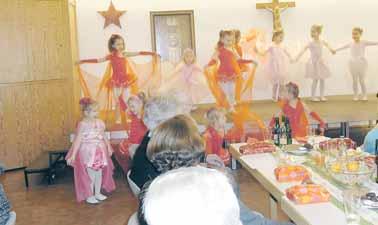 des Jahres 2011 beginnend mit dem Grünkohlessen und endend mit der schönen Weihnachtsfeier mit Mittagsbüffet, die durch den Auftritt einer Kinder-Tanzgruppe unter der