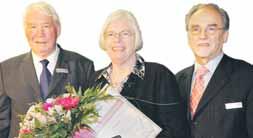 Fortsetzung von Seite 4 Zur Auszeichnung mit der Elisabeth- Frerichs-Medaille (Gründerin der AWO Weser-Ems), die auf der Bezirkskonferenz in Schortens erstmals stattgefunden hat, hat der AWO