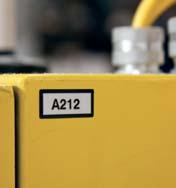 Etiketten für allgemeine und industrielle Kennzeichnungen VORGERUCKTE ETIKETTEN Etiketten für den BMP71 Etikettendrucker mit vorgedruckten Kopfzeilen ermöglichen Kunden, unterschiedliche