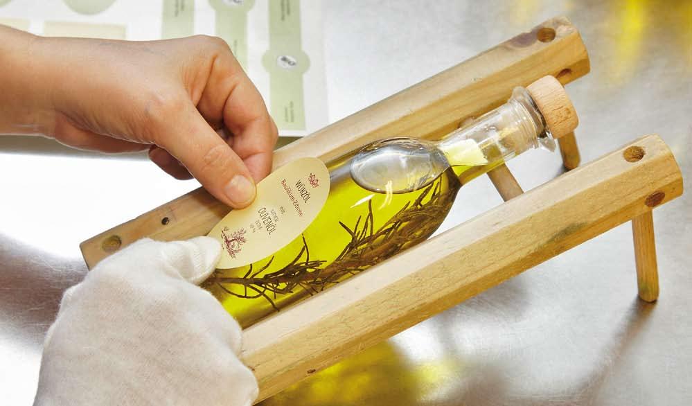 Herzlich willkommen in unserer Ölwerkstatt!» Olivenöl macht schön von innen und außen...«.. und es ist gesund und köstlich!