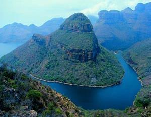 Wanderparadies Südafrika 17-tägige Mietwagenrundreise ab/bis Johannesburg Höhepunkte: Big Five im Krüger Nationalpark zu Fuß erleben Atemberaubende Panorama Route mit Blyde River Canyon Wanderungen