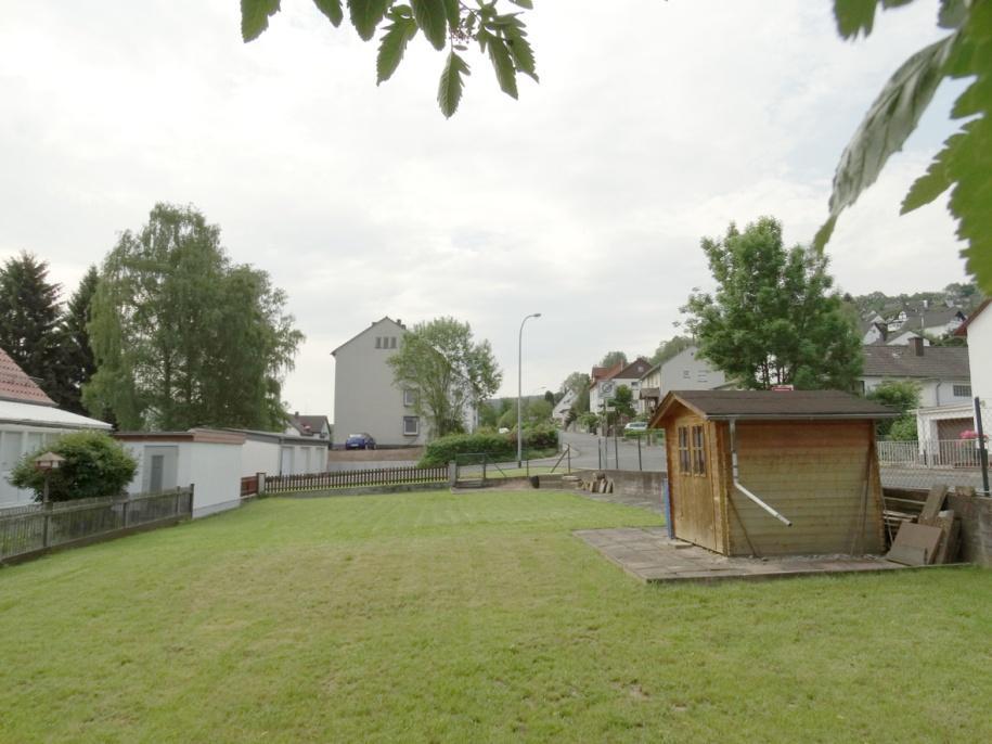 Die Lage: Das Grundstück mit ca. 389 m² befindet sich stadtnah in Rotenburg an der Fulda.