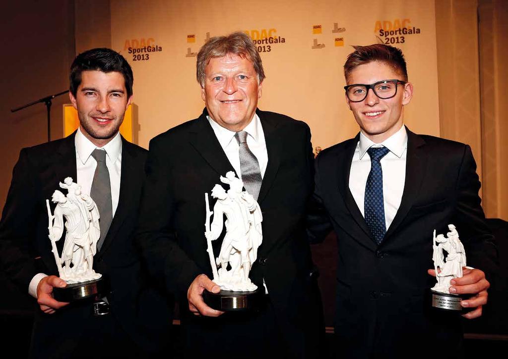 ADAC Junior Motorsportler des Jahres Gemeinsam mit DTM-Champion Mike Rockenfeller und dem ehemaligen Mercedes-Benz-