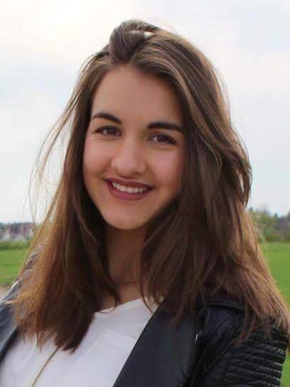 Hallo liebe Eltern, mein Name ist Antonia Marquardt. Ich bin 17 Jahre alt und wohne in Estenfeld. Ich mache eine Ausbildung zur Erzieherin in der Fachakademie für Sozialpädagogik St.