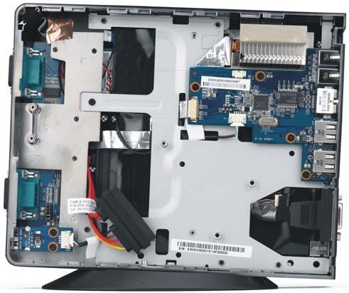 COM-Ports 5 2,5 Laufwerksschacht mit SATA- Anschluss (Laufwerkshalter in der Zubehör-Box) Back PanelFront Panel