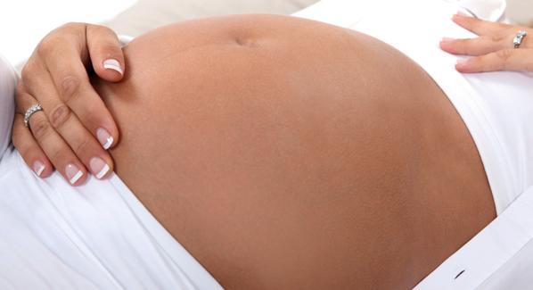 Mutterschutz 19 Mutterschutz Wie können eine schwangere Arbeitnehmerin und ihr Kind vor Gefahren, Überforderung und Gesundheitsschädigung am Arbeitsplatz geschützt werden?