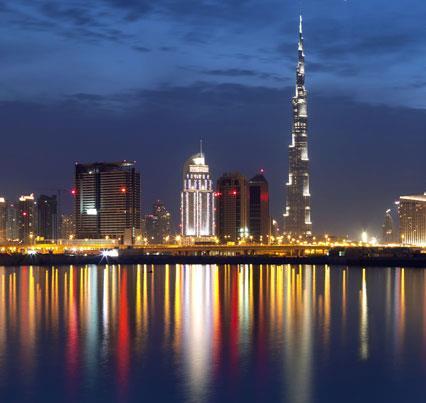 Dubai DUBAI Die größte Metropole der Vereinigten Arabischen Emirate (VAE) am Persischen Golf und die Hauptstadt des Emirats Dubai.