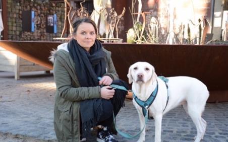 Verena Wassen Leitung: "Familienfabrik" in Dorsten arbeitet mit Hund an einer Schule in Wulfen Heilerziehungspflegerin