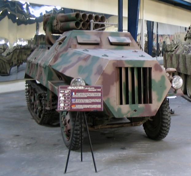 SdKfz 3b (Maultier based on 2 ton Ford