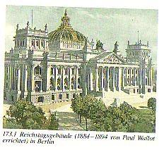 Um die neuen Künste zu lehren, wurde 1919 die Eröffnung des Staatlichen Bauhauses in Weimar, einer Schule von Werkstätten für gestaltendes Handwerk, Architektur und bildende Künste gegründet.
