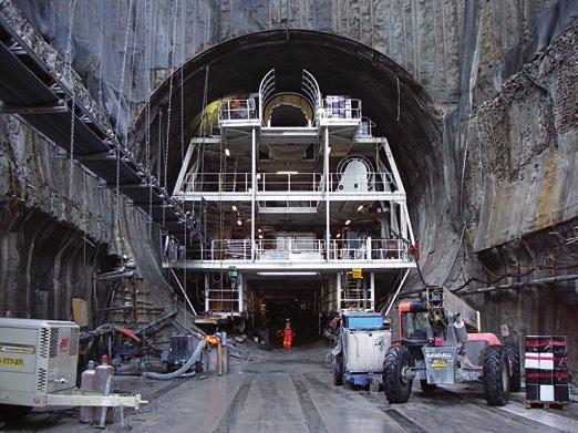 Bild eckansicht 2. H des TVS im Niagara-Tunnel-Projekt Ontario, Kanada (Quelle: Rowa Tunnelling Logistics AG) Fig. ear view 2.