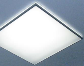 100 % LED IN DER KLINIK OPTISCHE SYSTEME OPTISCHE SYSTEME - TECHNISCHE DETAILS Hinterleuchtung Für hohe Effizienz und
