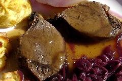 27 7.37 Rind- & Wildgerichte Rinderbraten - ca 15g saftiger