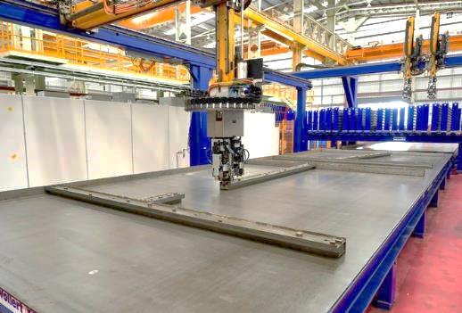de Stationary plant solutions and automated circulation systems for plane precast concrete parts State-of-the-art machine