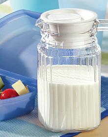 Worin unterscheiden sich Rohmilch, Vorzugsmilch, pasteurisierte Milch, ESL-Milch, H-Milch und Sterilmilch?