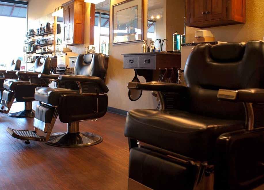 Heute sind Barbiere spezialisierte Herrenfriseure, die mehr können als nur Haare schneiden - Barbiere stehen für die Kunst der Männerpflege.