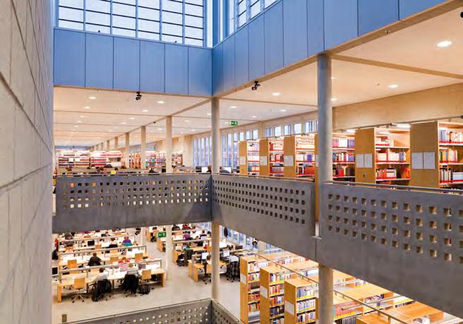 11 KIT-Bibliothek Die KIT-Bibliothek ist die zentrale Ausleihund Servicebibliothek des Karlsruher Instituts für Technologie.