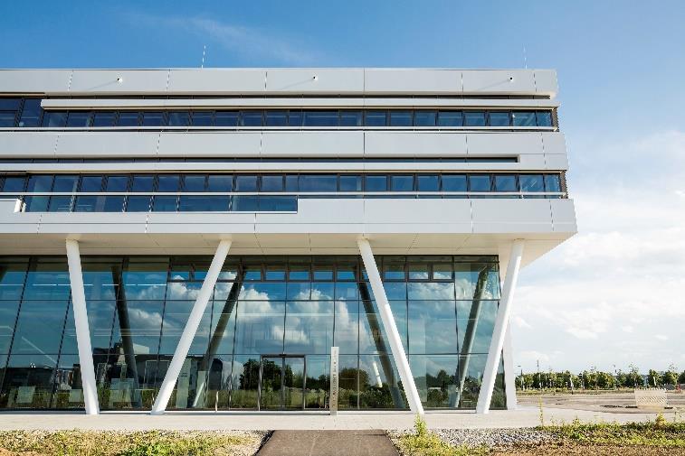 7 Veranstaltungsort Das Technologiezentrum Augsburg Eröffnet im April 2016 für mehr Innovation erleben Sie im Technologie Zentrum