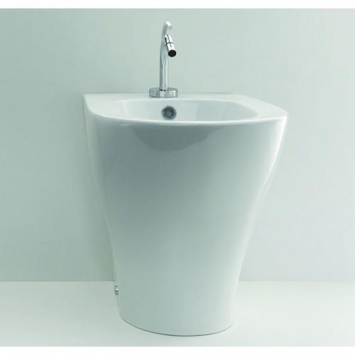 1.70 BA47617 Bodenstehendes Bidet aus der Serie Watersave 55 cm tief Design: Cicconi ovale Form Markenkeramik in weiß Mit betont weichen Formen ist dieses Bidet gestaltet.