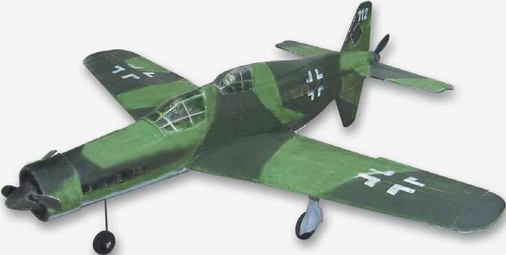 Die Höchstgeschwindigkeit betrug dabei 730 Km/h. Der Erstflug eines Prototyps der Do 335 fand am 26.
