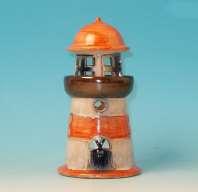 Windlicht "Leuchtturm" - 20cm Dekoratives Windlicht "Leuchtturm" aus glasierter Keramik Farbe: rot-weiß Größe: ca.