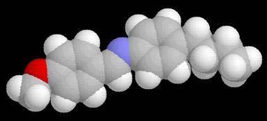 Molekulare Struktur Methyloxybenzylidenbutylanilin (MBBA) Schmelzpunkt: 22 C