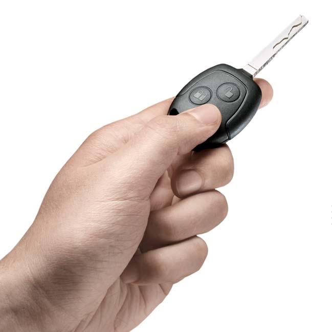 Ford Focus CC Verleihen Sie mit einem SmartTOP Modul Ihrem Open-Air-Genuss zusätzliche Eleganz und Alltagstauglichkeit: Mit Ihrem normalen Fahrzeugschlüssel steuern Sie zukünftig per Fernbedienung