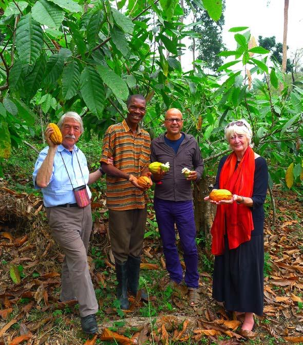 Wiederbelebung des Anbaus von Kaffee und Kakao im Congo und seine Vermarktung in Deutschland und Europa COPROCOM, eine kongolesische Kooperative aus Klein bauern, unternimmt seit 2 Jahren große An