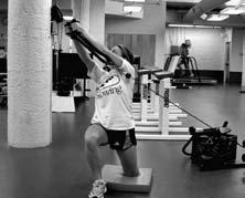 1 2 3 4 5 6 7 8 9 1 0 1 1 1 2 Muskelanspannung zu verhindern. In der Trainingsphilosophie von Athletes Performance spielt Rotationstraining eine ebenso wichtige Rolle wie Kniebeuge- oder Druckübungen.