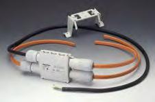 mm² Endabschluss und Haltebügel Strombelastung max. 20 A Schutzart IP 68 14 158 00 235 422 Anschlussleitung 1,5 m, 3 x 2,5 mm² 3 Endabschlüsse und 1 Haltebügel Strombelastung max.