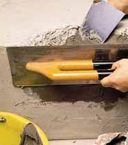 Für Reparatur und Ausgleich von Ausbrüchen und Abplatzungen bei Stufen und Pfeilern, Vertiefungen und Löchern im Boden-, Wand- und Deckenbereich sowie zur Herstellung von Gefälleestrichen.