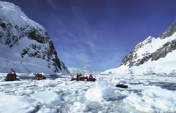 Antarktis. Die unberührte Wildnis Spitzbergens ergreift und bezaubert gleichermaßen.