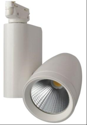 LED Tracklights LED Stromschienenstrahler Die KLB LED 3-Phasen Strahler für HV Stromschienen überzeugen durch ihr formschönes Design und eine klare Optik.