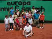 Tennisevents Tenniscamps Auch in diesem Jahr gab es wieder zahlreiche Makkabi Tenniscamps in den Schulferien.