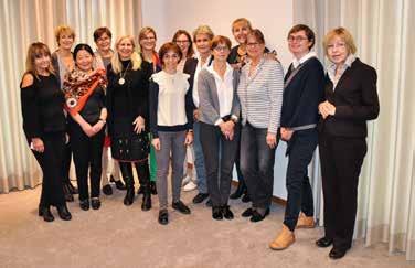 Die Kommissionsmitglieder auf ihrer Tagung 2017 in Schwerin VIT-KOMMISSION Die Vorsitzende der VIT-Kommission, Ulrike Rohleff, lud im Oktober die international tätigen Unternehmerinnen nach Schwerin