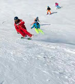 Ob Abenteuer für die Kleinen im Kinderland, Freestyle- oder Freeridekurse in unserer Ski- und Snowboardschule; hier kommt jeder auf seine Kosten und erlebt einen unvergesslichen Aufenthalt im Schnee.