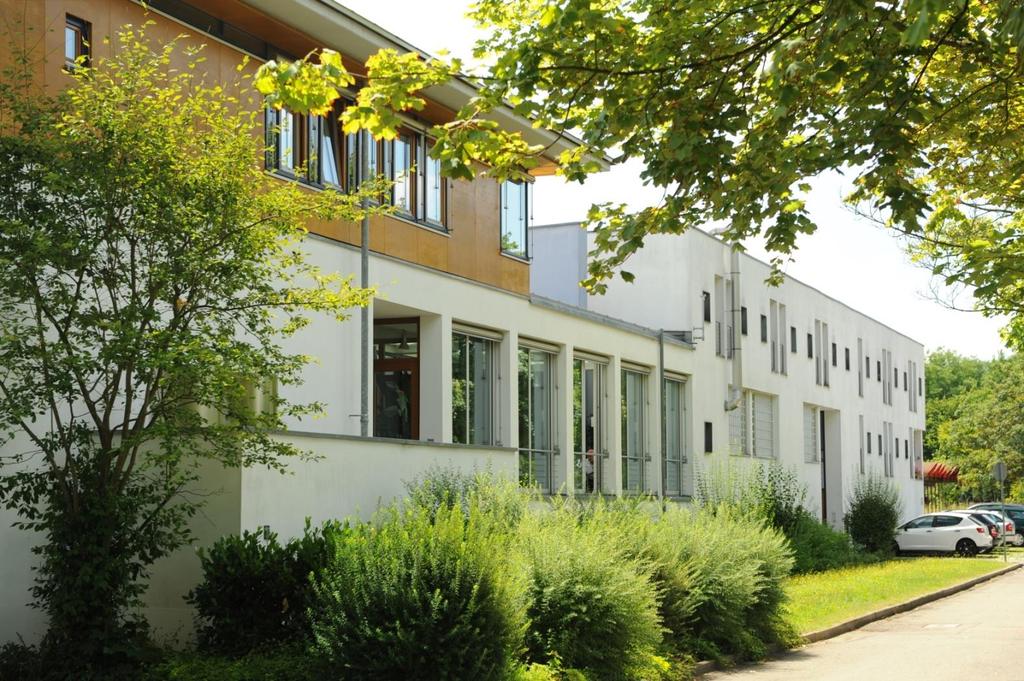 Academia de stat din Esslingen Perfecţionarea şi dezvoltarea personalului din cadrul şcolilor
