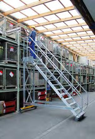 Aluminium-Plattform-Treppe fahrbar, 45 Stufenbreite: 600 800 1000 mm. Plattformlänge 600 mm.