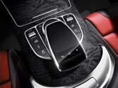 Gleichzeitig trägt die 7GTRONIC PLS dazu bei, den Kraftstoffverbrauch und die Emissionen zu senken. 7GTRONIC PLS d h MercedesAMG C 43 4MATIC MercedesAMG C 63 MercedesAMG C 63 S 427 2.