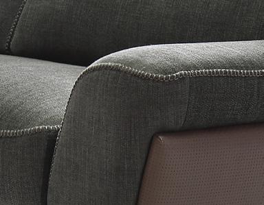 Sofa DIDEROT Borzalino design Production year 2015 Una preziosa cornice in pelle per donare il