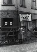 200 Einzelhandelsgeschäfte in jüdischem Besitz. Nach den Novemberpogromen 1938 war das vorbei; sie markierten den Übergang von der Diskriminierung zur systematischen Verfolgung und Ermordung.