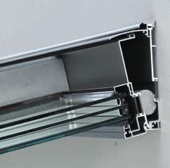einfache Aufnahme der Wärmeschutzverglasung von 28 mm bis 50 mm mit Systemglasleisten für