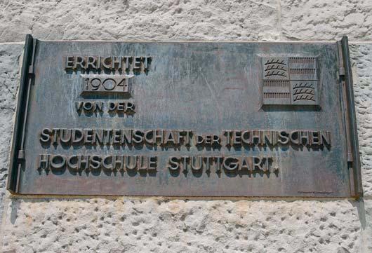 Am 16. Juli 1904 wurde der Stuttgarter Turm feierlich der Öffentlichkeit übergeben.