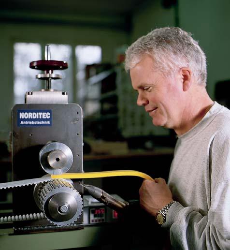 Das Foto unten zeigt eine mit Silikon versiegelte Sylomer grün Beschichtung. Norditec Antriebstechnik bietet eine Vielzahl von Beschichtungen an.