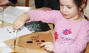 Familienbildung im Familienzentrum Haus der kleinen Forscher Alle forschen mit! - Experimentieren Sie gerne mit Ihren Kindern oder haben Sie schon immer den Wunsch, Alltagsphänomene kennenzulernen?