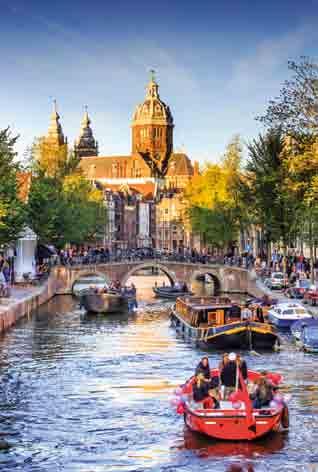 Darüber hinaus bietet unser Rundum-Sorglos-Paket eine interessante Stadtrundfahrt durch Amsterdam und einen Besuch der Käsestadt Edam sowie des Freilichtmuseums Zaanse Schans.