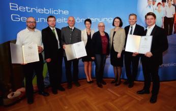 März erhielten die Vorzeigebetriebe im Beisein hoher Polit-Prominenz, allen voran Gesundheitsministerin Dr. Sabine Oberhauser sowie NÖ Gesundheitslandesrat Ing.