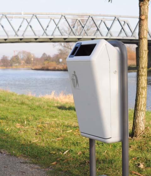 Entleerung: 120 Öffnung (außer CAPITOLE-CLASSIC) der Fronttür Inhalt: ca. 50, 70 oder 100 Liter Fassungsvermögen Maße: Boden- und Erdbefestigung im Bogenständer Höhe über Flur ca.